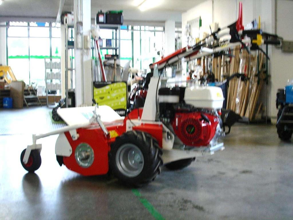 Tekna TT 65 - SUPER PROFESSIONALE - MOTORE HONDA GX 390 Foto 6