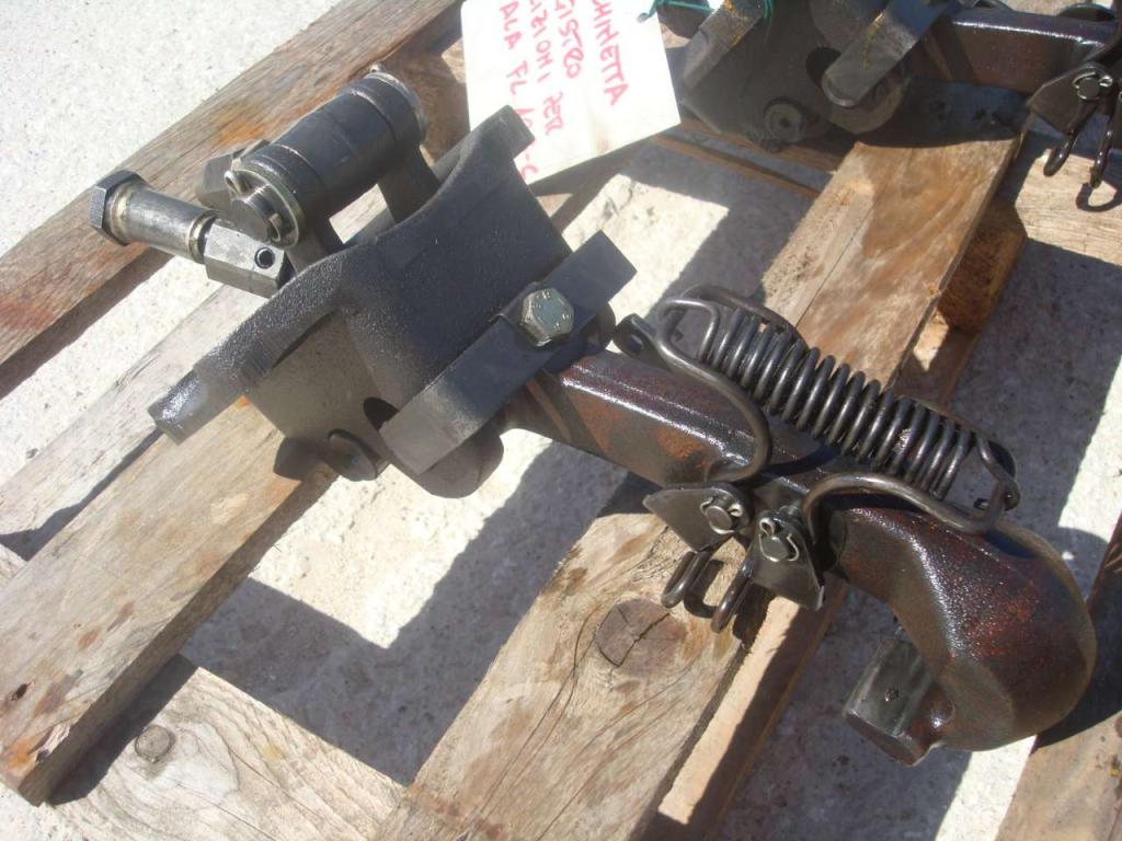 Macchinetta registro frizioni per Fiat Allis FL 10B-C Foto 3