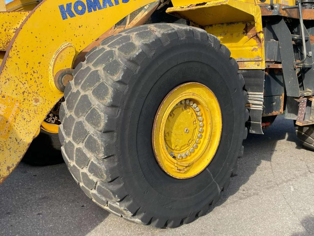 Komatsu WA500-6 Foto 12