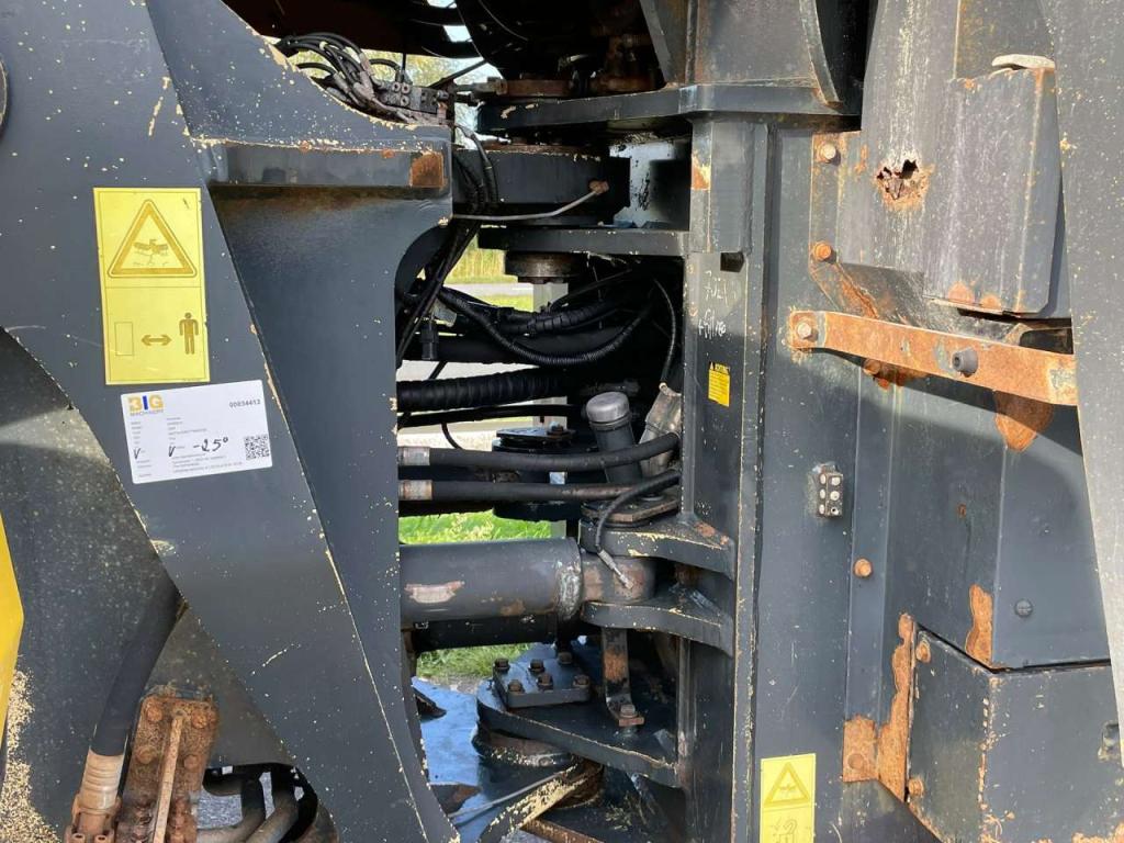 Komatsu WA500-6 Foto 27