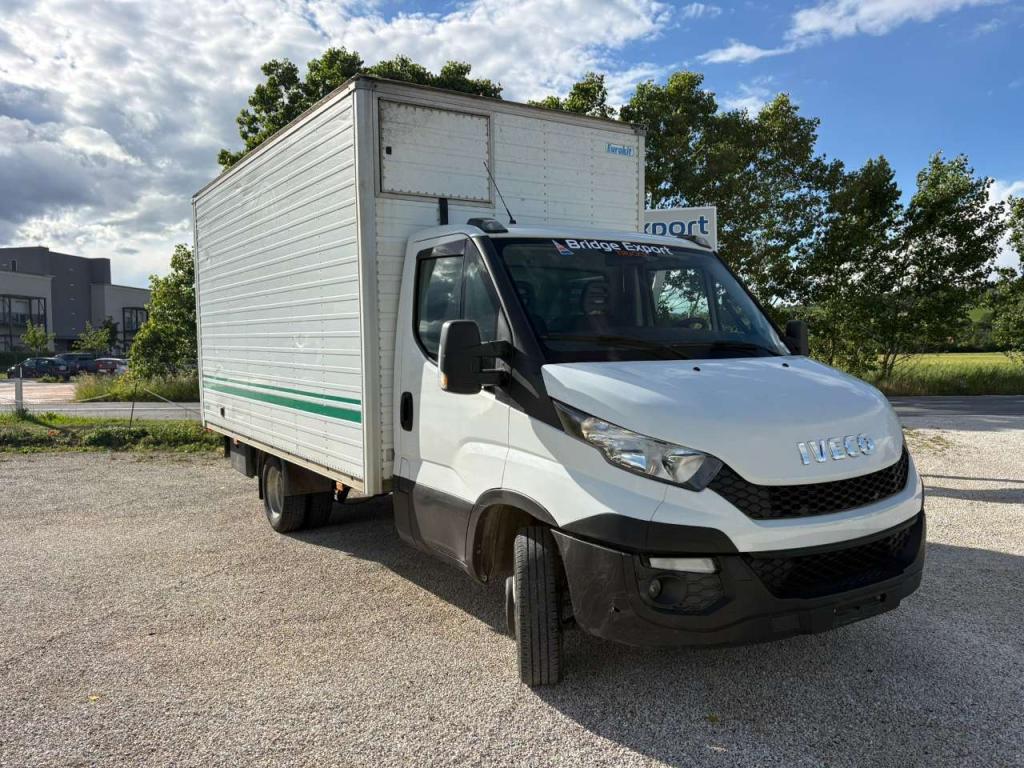 Iveco DAILY 35C15 furgonato manuale Foto 2