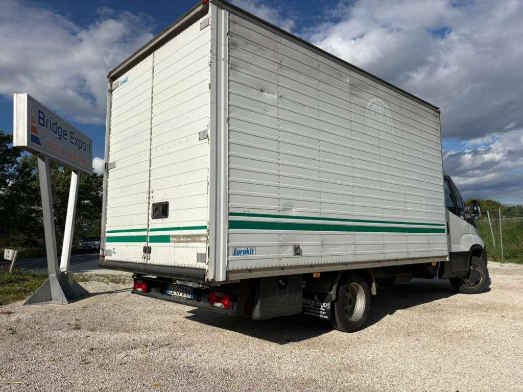 Iveco DAILY 35C15 furgonato manuale Foto 5