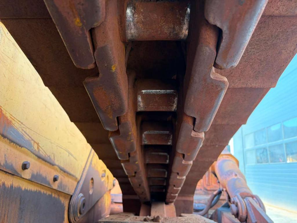 Caterpillar D8T Foto 17