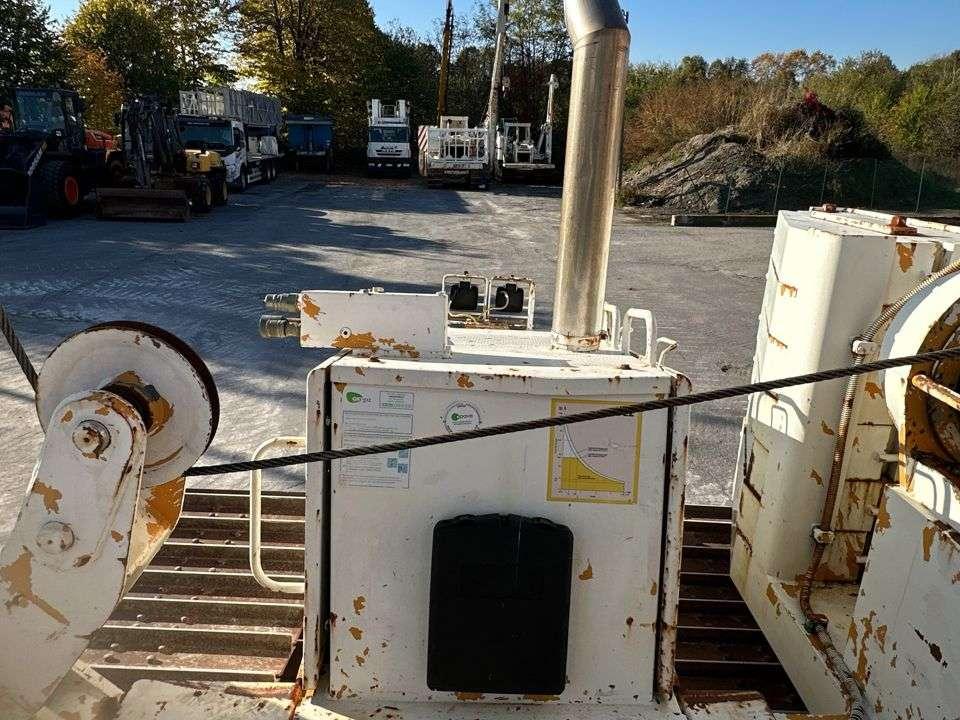 Liebherr RL 22 B Foto 11