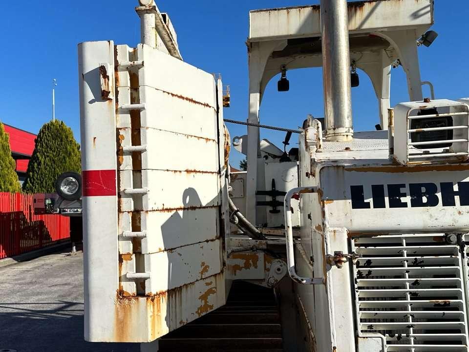 Liebherr RL 22 B Foto 12