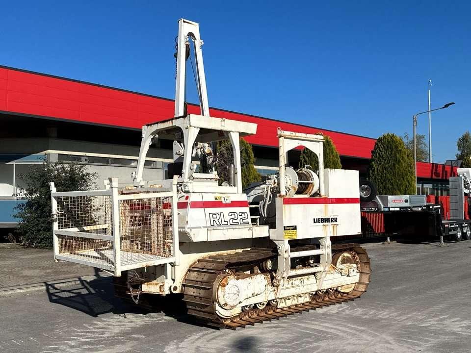 Liebherr RL 22 B Foto 17