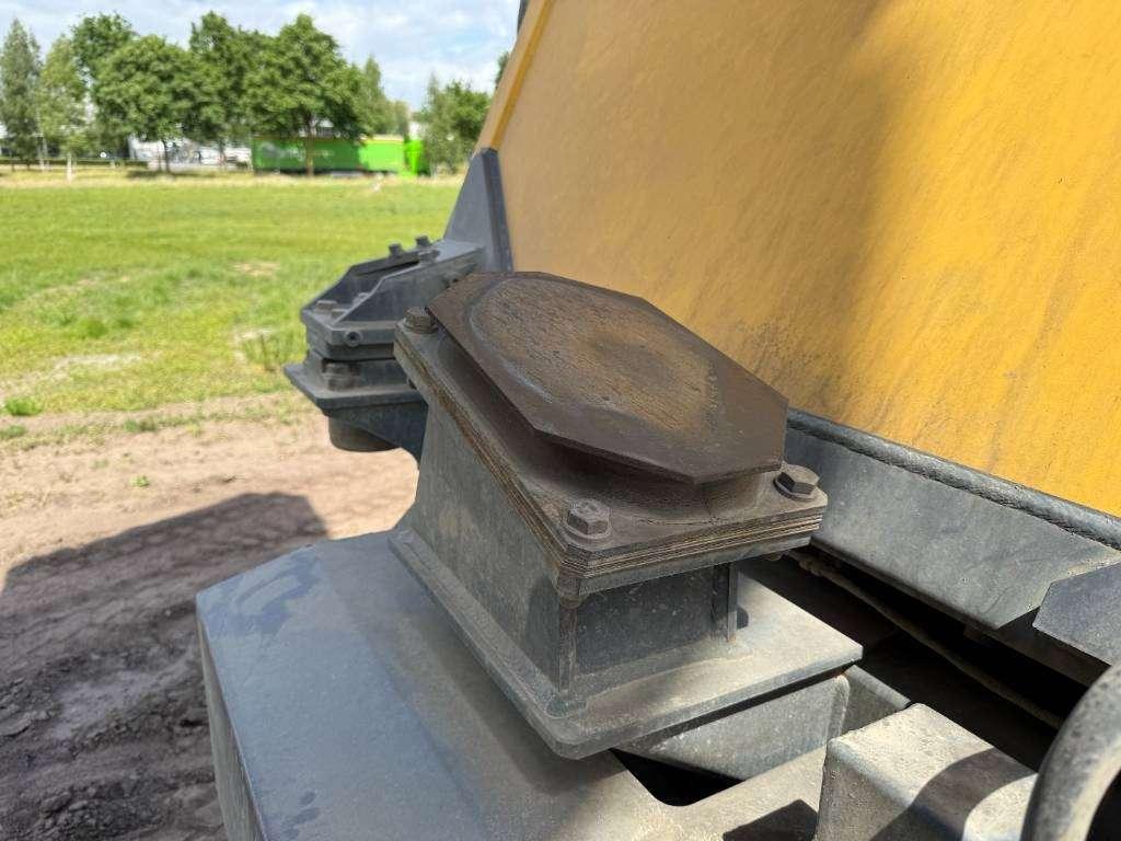 Komatsu HD 405-7 - German Machine / Automatic Greasing Foto 19