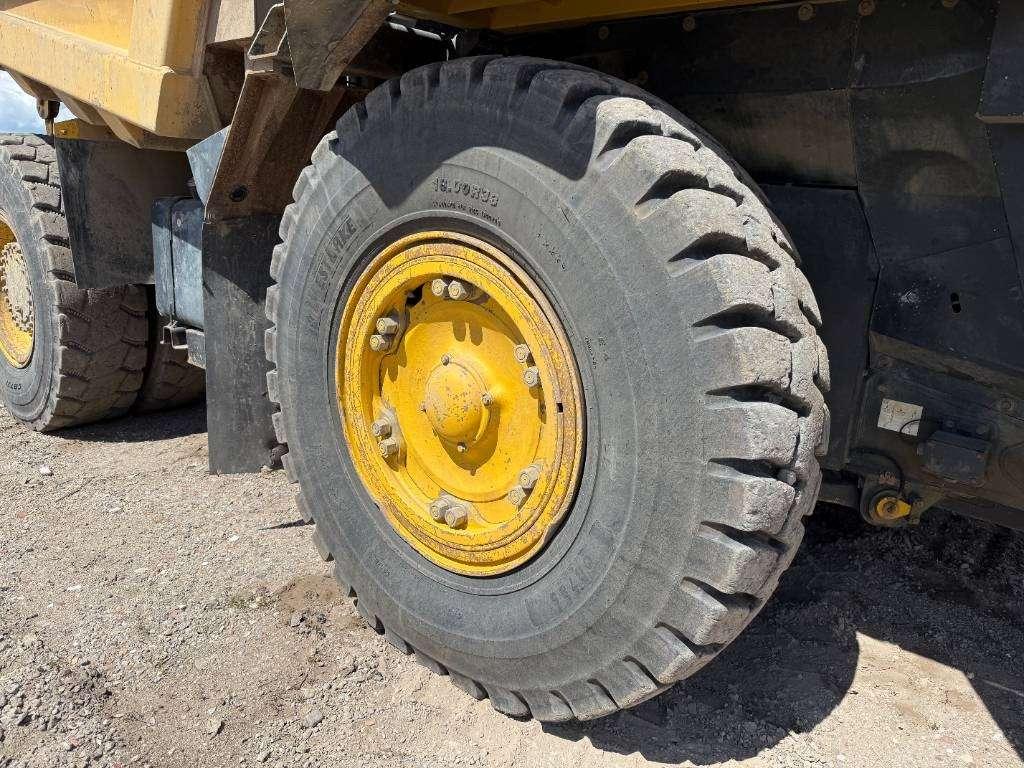 Komatsu HD 405-7 - German Machine / Automatic Greasing Foto 25