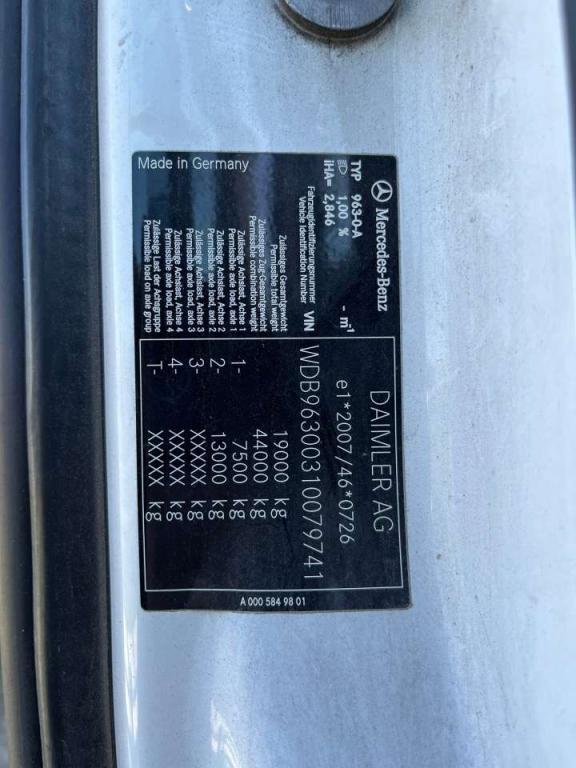Mercedes-Benz Antos 1836 4x2 Closed Box, double floor Foto 30