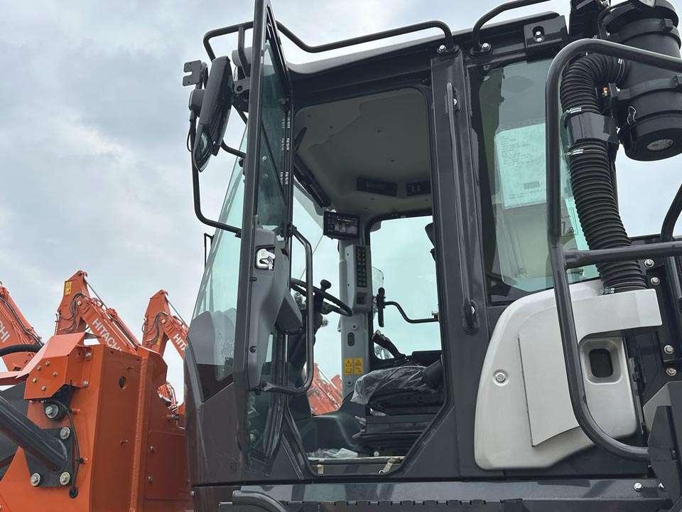 Hitachi ZW310-7 Foto 14