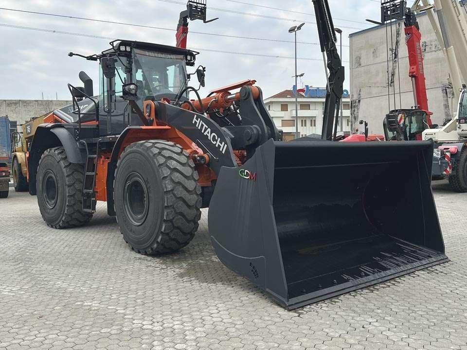 Hitachi ZW310-7 Foto 19