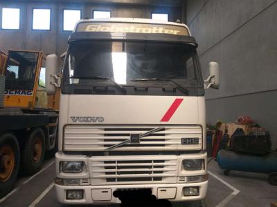 Volvo FH12 in vendita da Omeco Spa