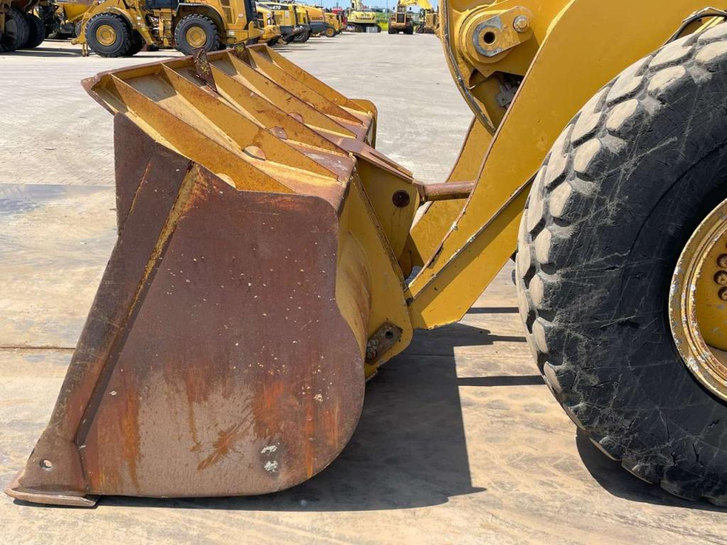 Caterpillar 938F Foto 10