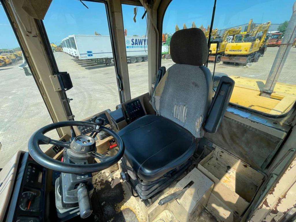 Caterpillar 938F Foto 17