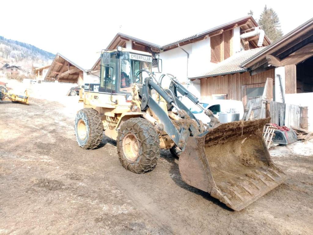 Caterpillar IT24F Foto 2