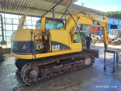 Caterpillar 312CL in vendita da Omeco Spa