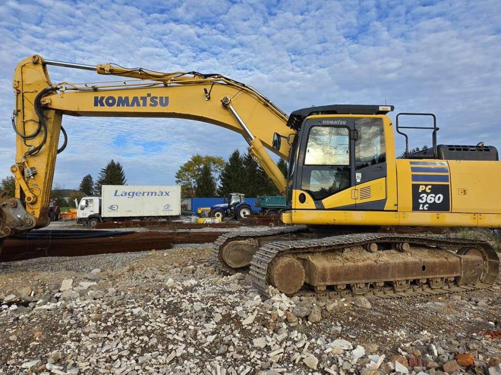Komatsu PC360LC10 Foto 1