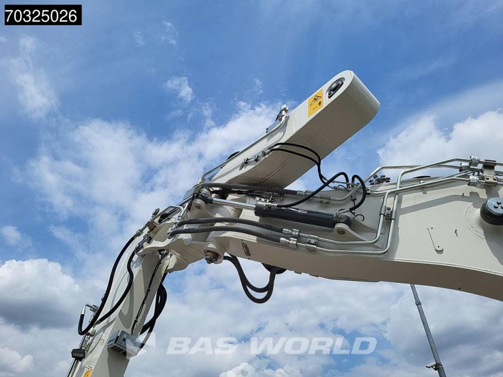 Liebherr R924 LC Foto 17