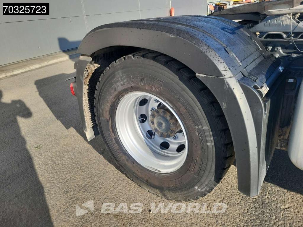 Mercedes-Benz Actros 1846 Actros 4X2 ClassicSpace Retarder Hydraulik ACC Navi Foto 19