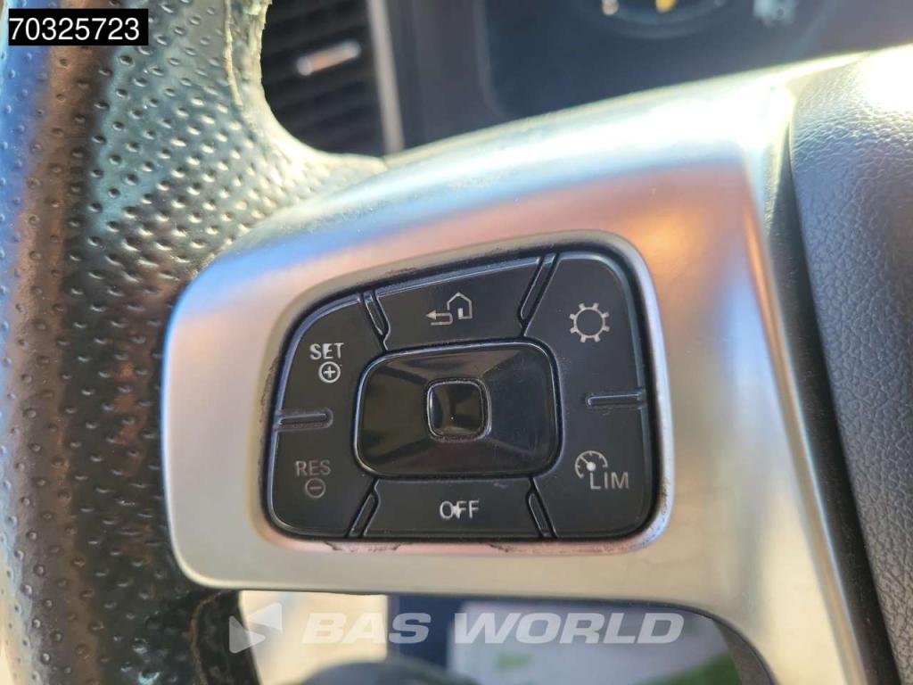 Mercedes-Benz Actros 1846 Actros 4X2 ClassicSpace Retarder Hydraulik ACC Navi Foto 23