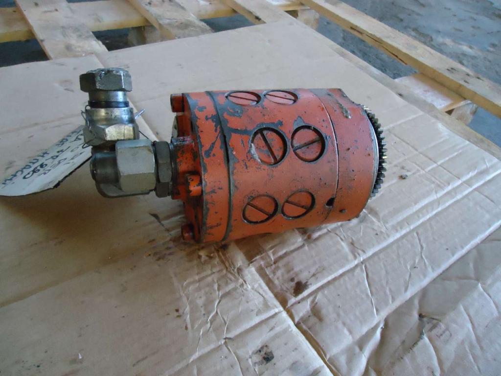 Pompa idraulica di sterzo per Fiat Hitachi FR220 Foto 2