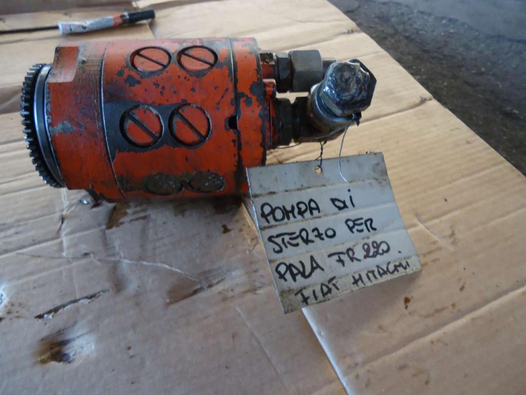 Pompa idraulica di sterzo per Fiat Hitachi FR220 Foto 3