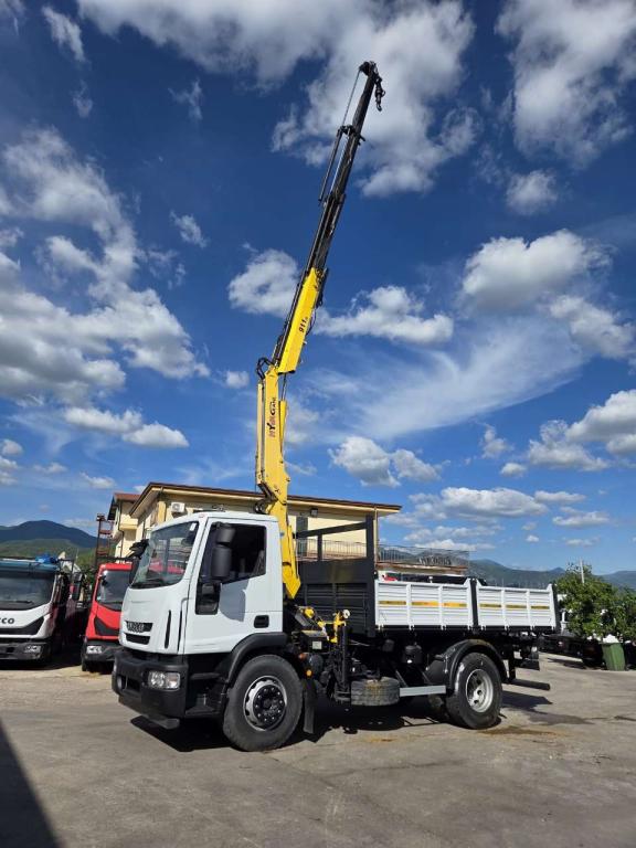 Iveco EUROCARGO 180E25 Foto 2