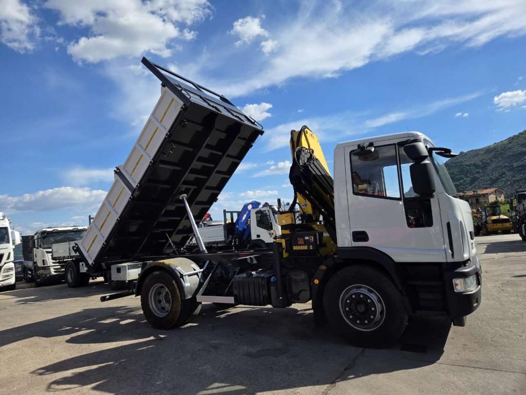 Iveco EUROCARGO 180E25 Foto 23
