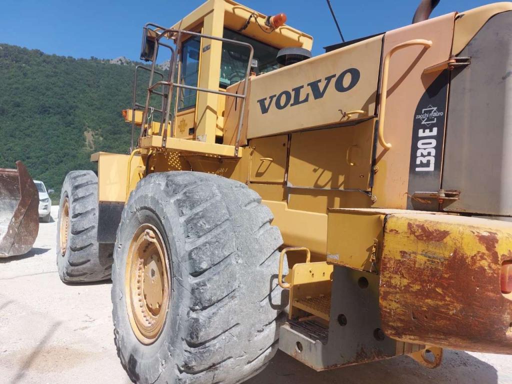 Volvo L 330 E Foto 9