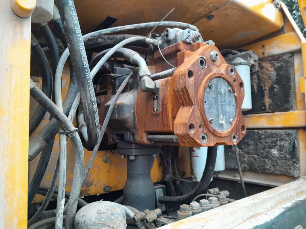 Volvo EC700B LC Foto 10