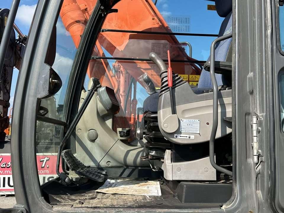 Hitachi ZX280LCN-3 Foto 11