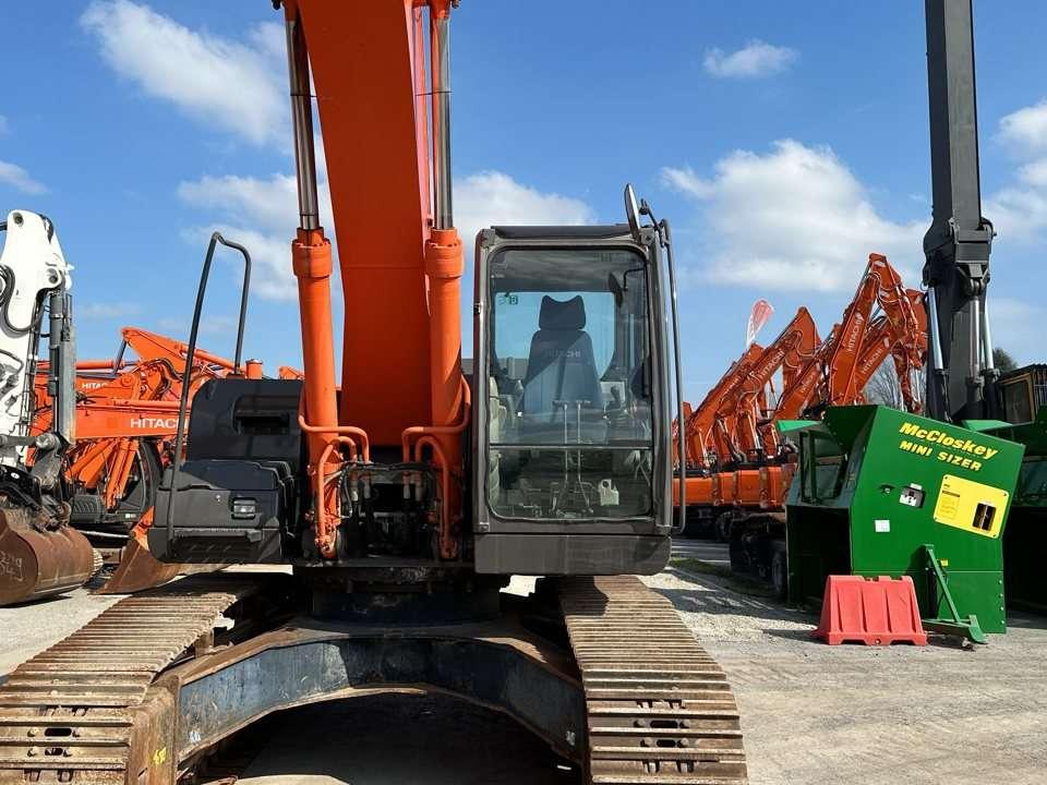 Hitachi ZX280LCN-3 Foto 7