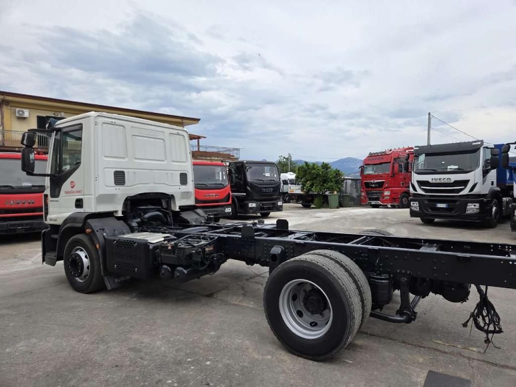 Iveco EUROCARGO 160-280 Foto 15