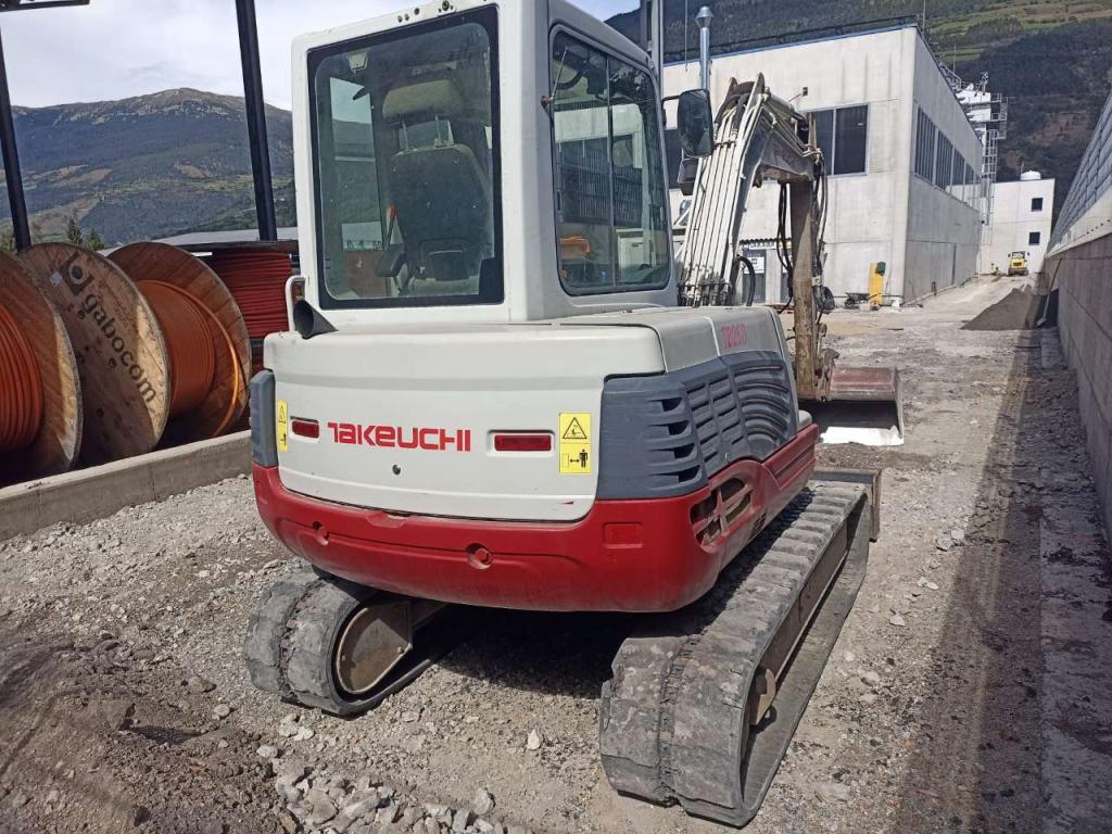 Takeuchi TB 250 Foto 5