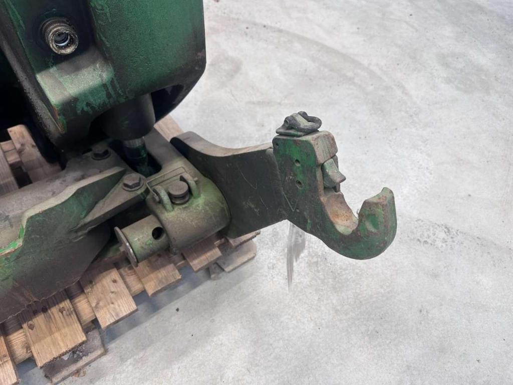 John Deere 8R 310 - 340 - 370 - 410 | Front linkage Foto 6