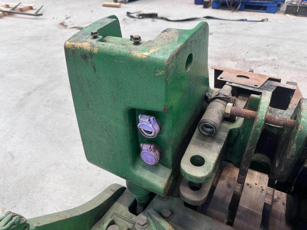 John Deere 8R 310 - 340 - 370 - 410 | Front linkage Foto 7