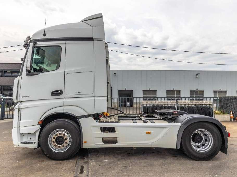 Mercedes-Benz ACTROS 1845+VOITH+HYDR Foto 2