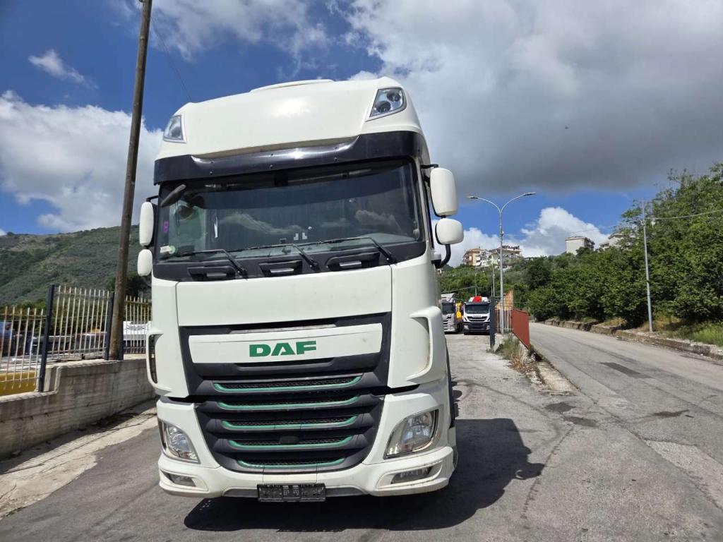 Daf XF440 Foto 28