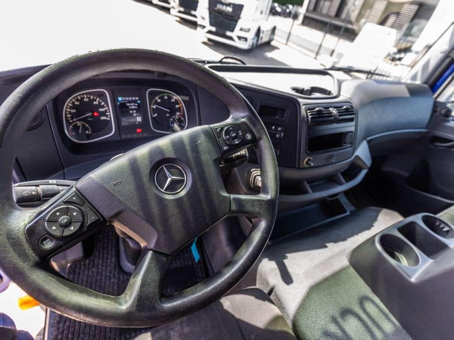 Mercedes-Benz ATEGO 1524 L + DHOLLANDIA 2T. Foto 17