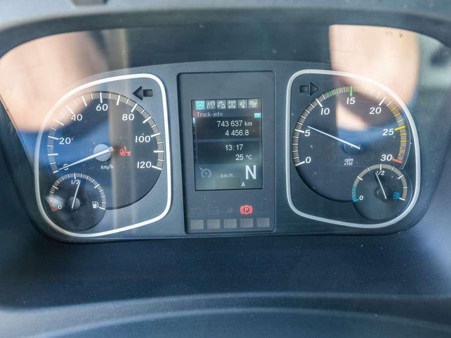 Mercedes-Benz ATEGO 1524 L + DHOLLANDIA 2T. Foto 21