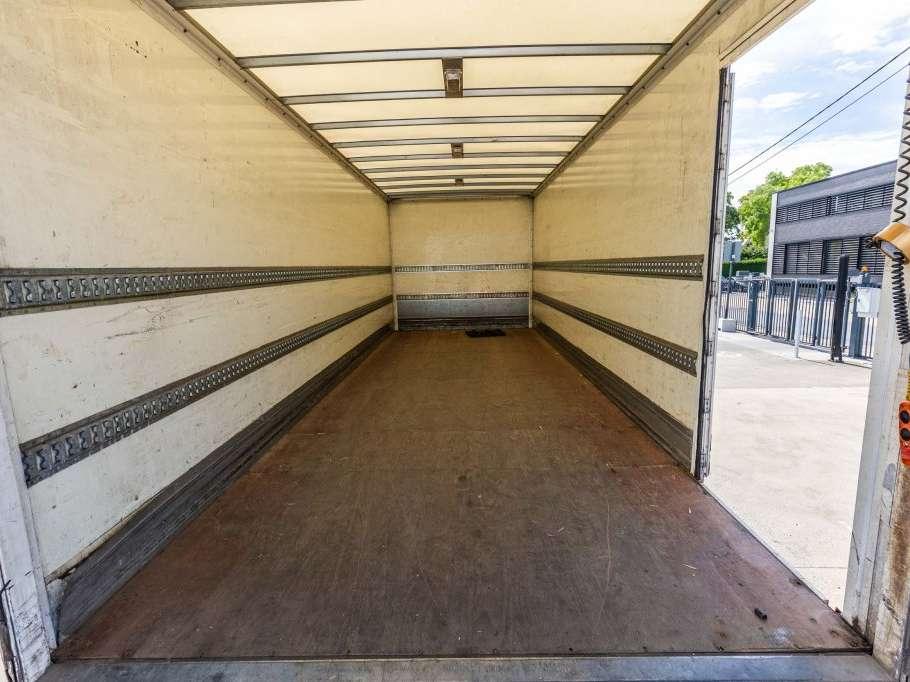 Mercedes-Benz ATEGO 1524 L + DHOLLANDIA 2T. Foto 7
