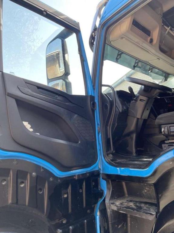 Iveco X-WAY 570 Foto 15