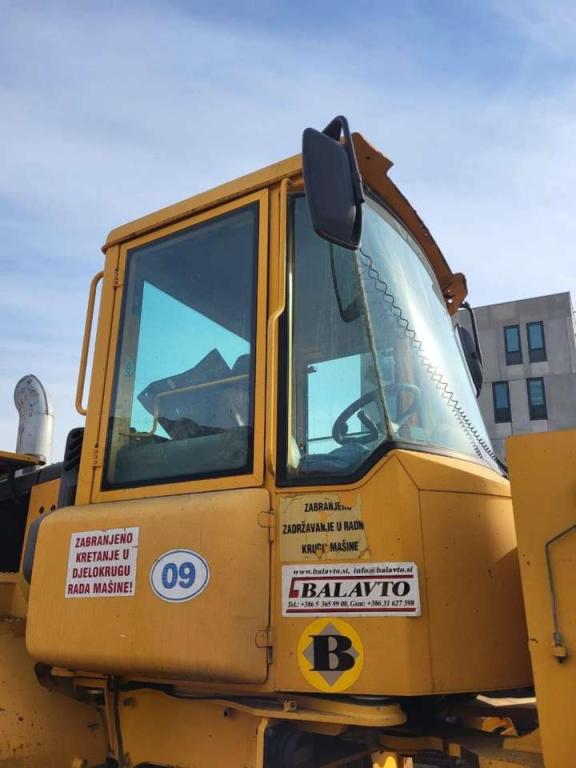 Volvo cabin 33369 for Volvo L110E Foto 5