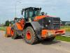 Hitachi ZW220-5B Foto 3 thumbnail