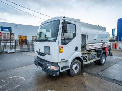 Renault MIDLUM 180 DCI + CUVE 6000L/ 3 COMP in vendita da Braem NV