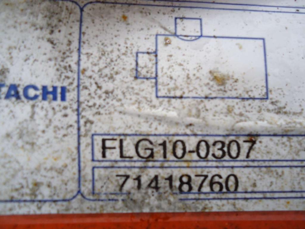 Supporto filtro aria per Fiat Hitachi EX215 Foto 3