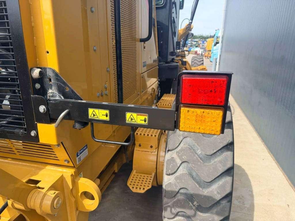 Caterpillar 140M AWD | LOW HOURS Foto 18