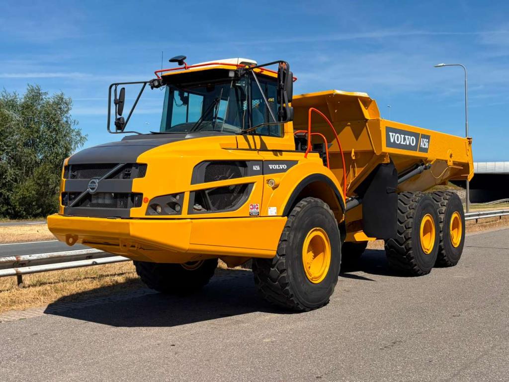 Volvo A25G Foto 1