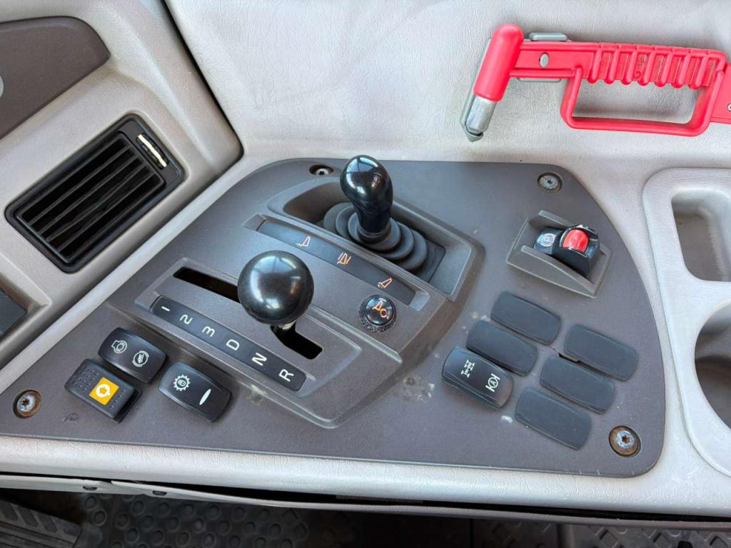 Volvo A25G Foto 19