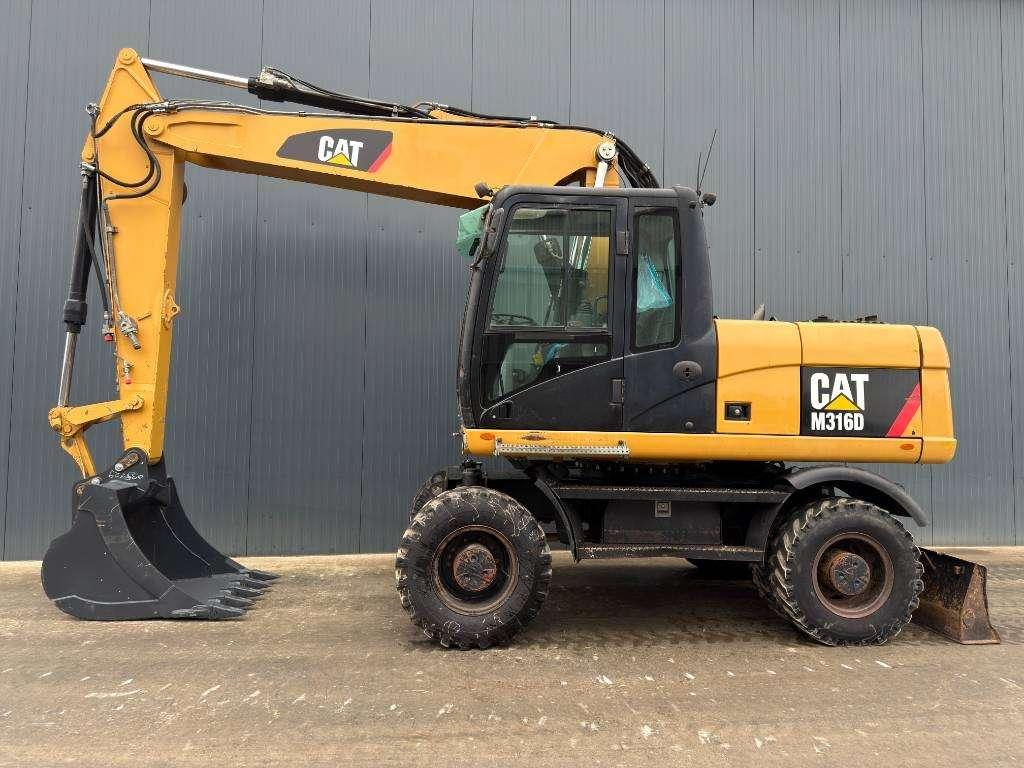 Caterpillar M316D Foto 2